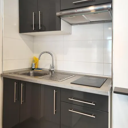 Apartamento Borinquen Charming And Modern Playa Feñabe